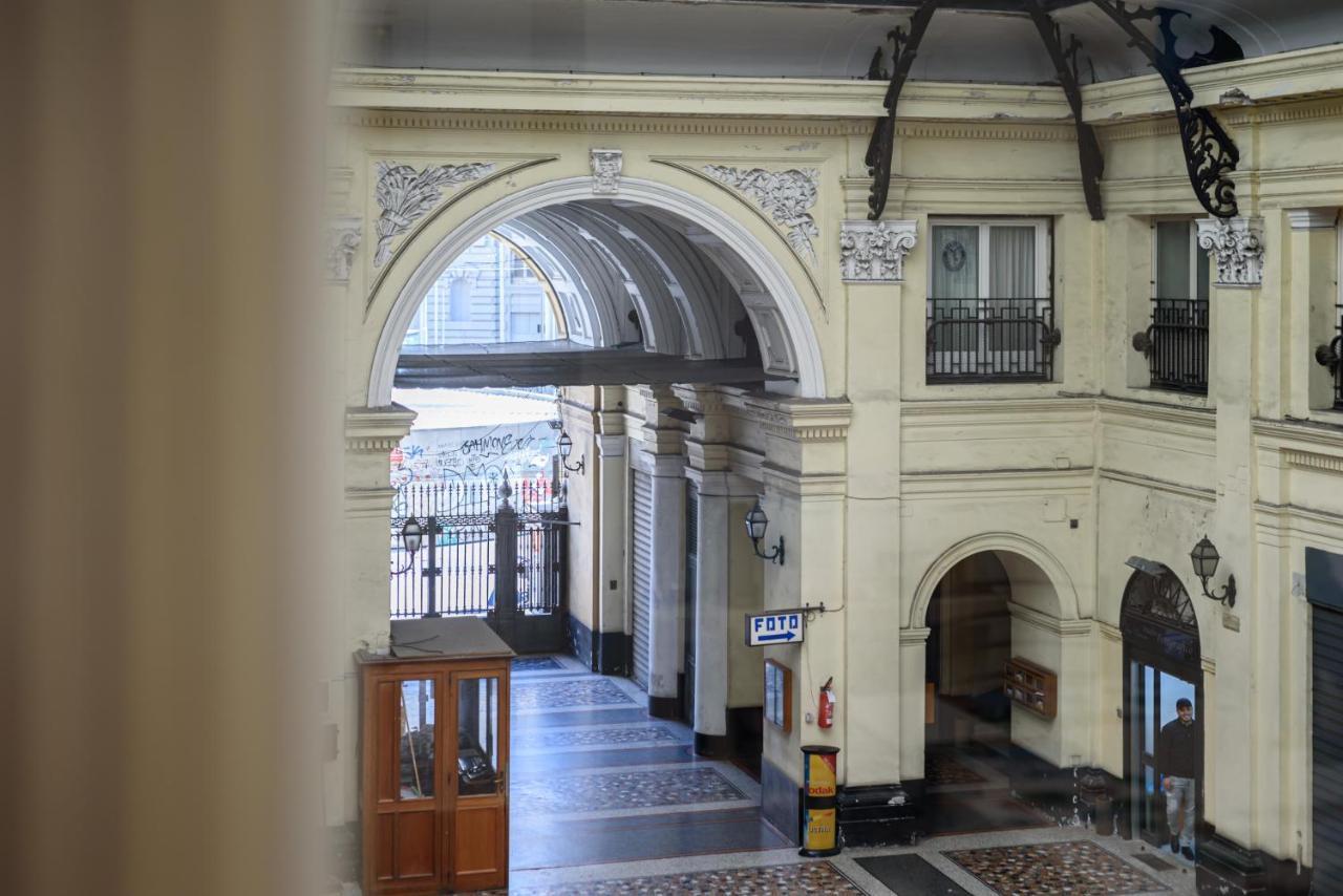 Piazza Nicola 14 * Napoli